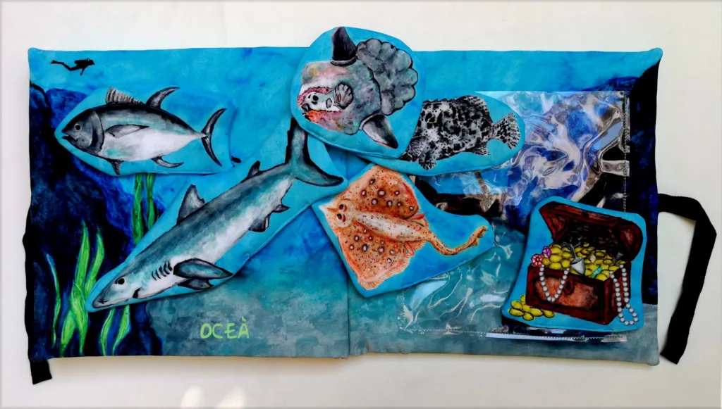 tottou_carmela_llobet_peixos_al_mar_03